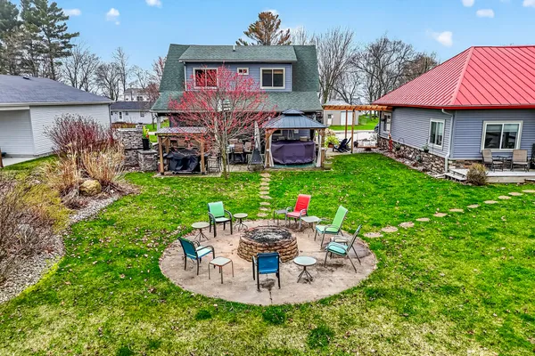 $1,350,000 | 8662 Edgewood Road, Mears, MI 49436