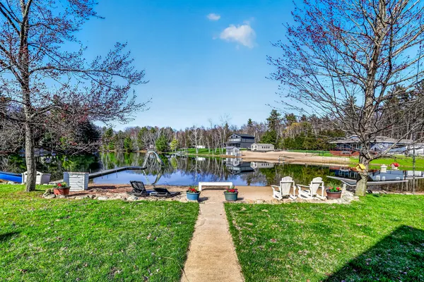 $1,350,000 | 8662 Edgewood Road, Mears, MI 49436