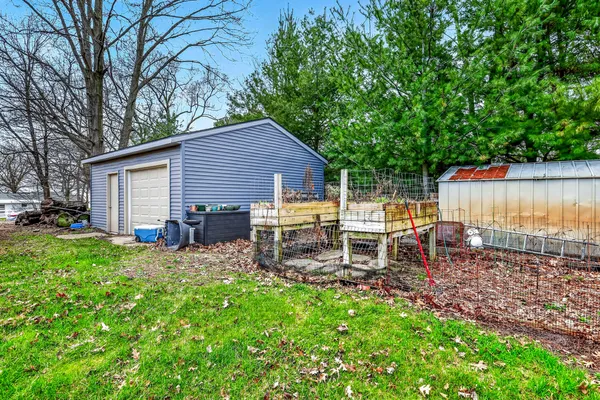 $1,350,000 | 8662 Edgewood Road, Mears, MI 49436