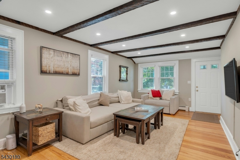 56 Highwood Road Denville, NJ 07834 - Photo 8 of 36