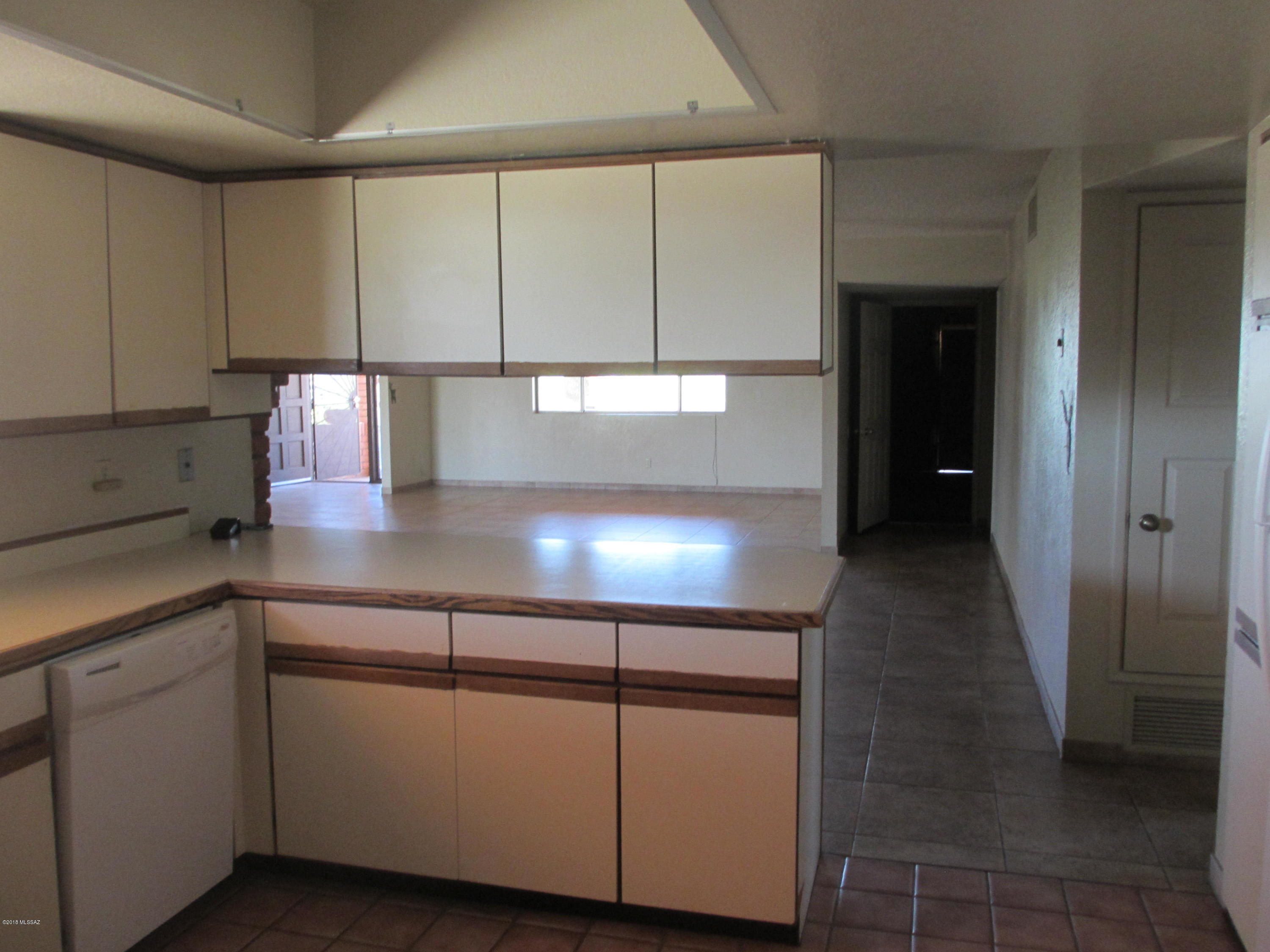 1248 Circulo Aguilar Rio Rico, AZ 85648 - Photo 19 of 41
