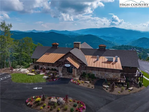 a view of an outdoor space and a yard