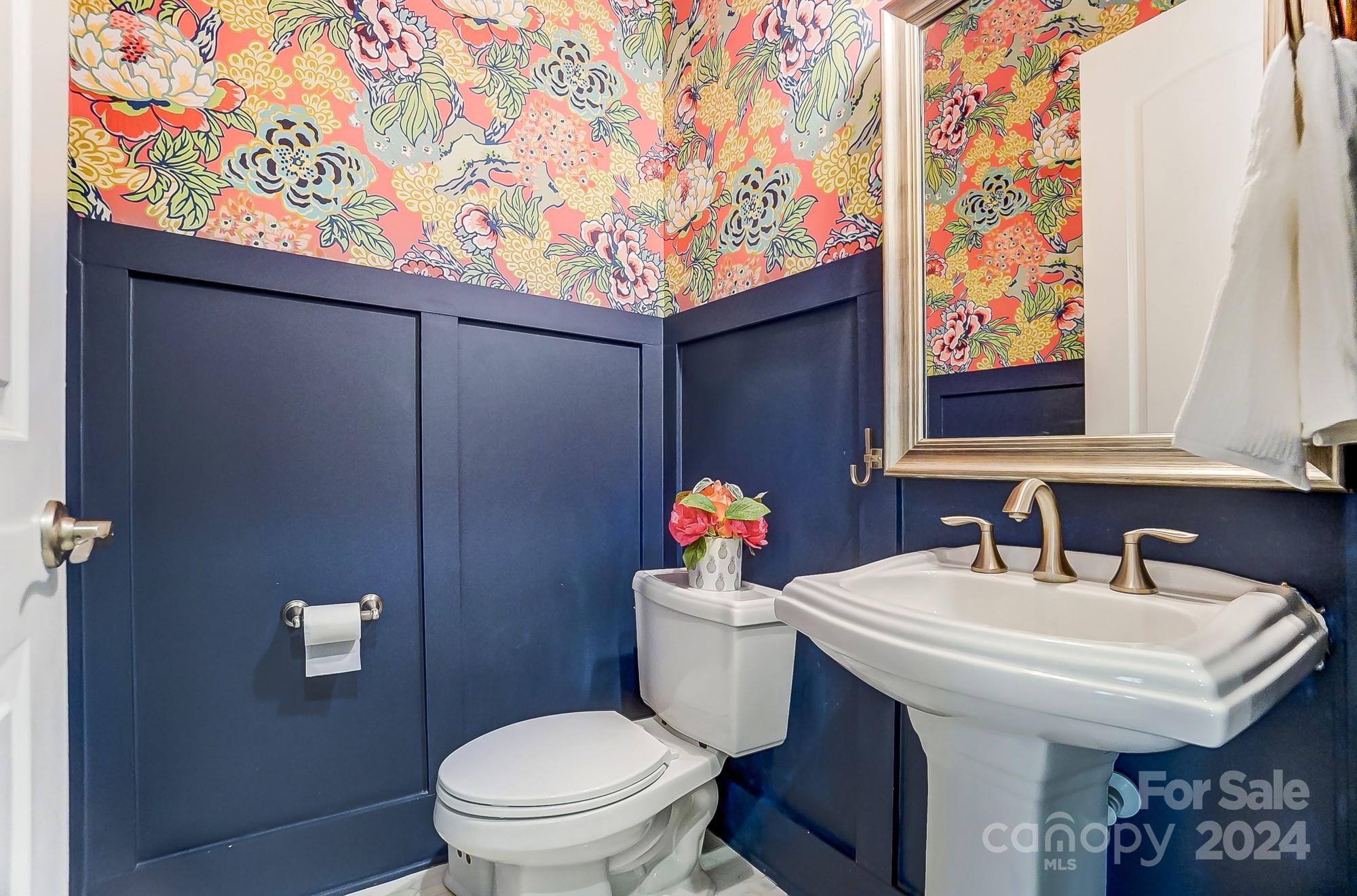 142 Forsythia Lane Tega Cay, SC 29708 - Photo 12 of 46 Gallery Image 12