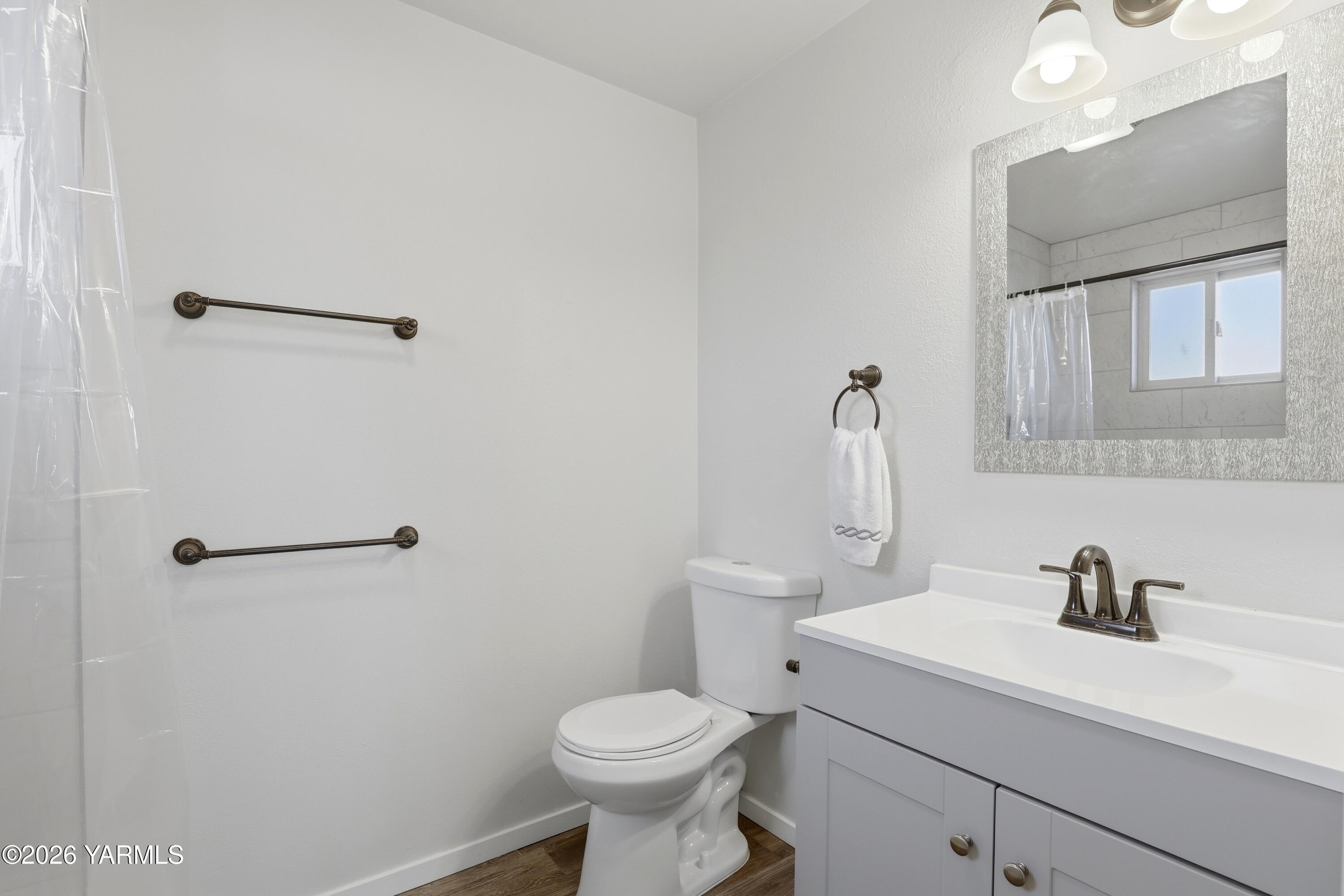 342 Sole Road Selah, WA 98942 - Photo 7 of 32 342 Sole Rd023