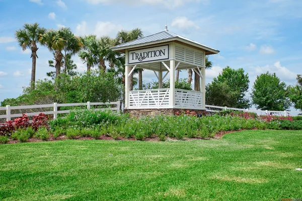 $449,000 | 10086 Southwest Newberry Avenue, Port St. Lucie, FL 34987