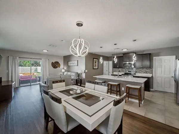 $449,000 | 10086 Southwest Newberry Avenue, Port St. Lucie, FL 34987