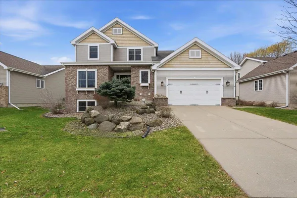$740,000 | 726 Cone Flower Street, Middleton, WI 53562