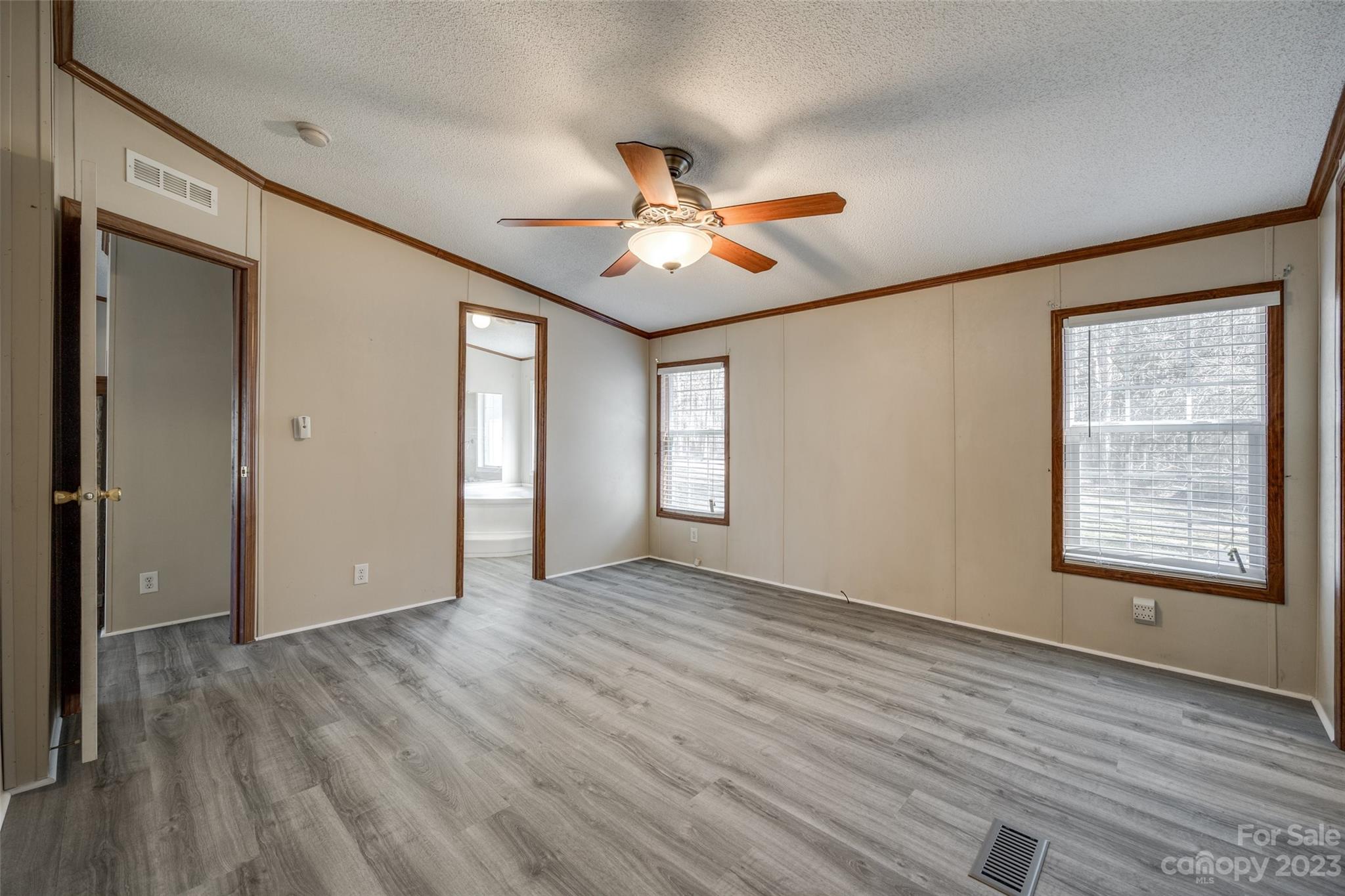 910 Lucky 2 Road York, SC 29745 - Photo 9 of 30 Gallery Image 9