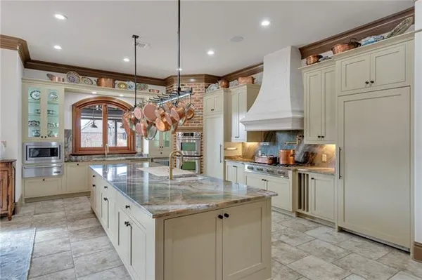$1,499,000 | 305 Highland Bluff Drive, Slidell, LA 70461