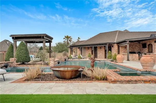 $1,499,000 | 305 Highland Bluff Drive, Slidell, LA 70461