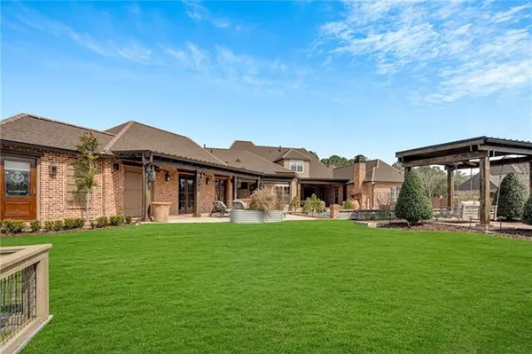 $1,499,000 | 305 Highland Bluff Drive, Slidell, LA 70461