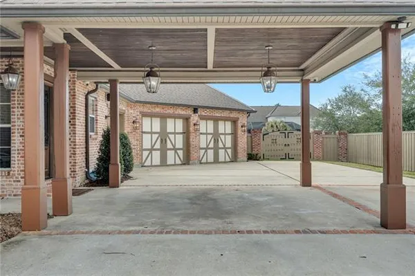 $1,499,000 | 305 Highland Bluff Drive, Slidell, LA 70461