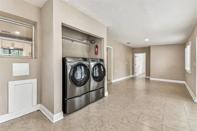 $4,100 | 2580 Granada Circle West, St. Petersburg, FL 33712