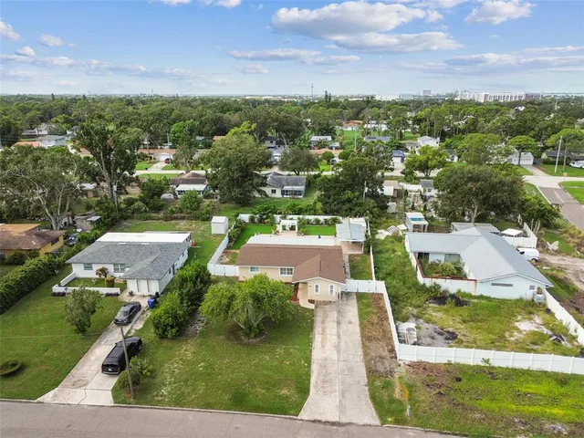 $3,800 | 2580 Granada Circle West, St. Petersburg, FL 33712