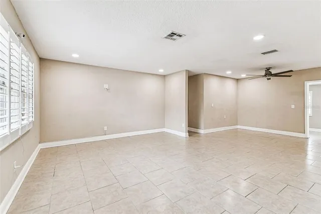 $4,100 | 2580 Granada Circle West, St. Petersburg, FL 33712