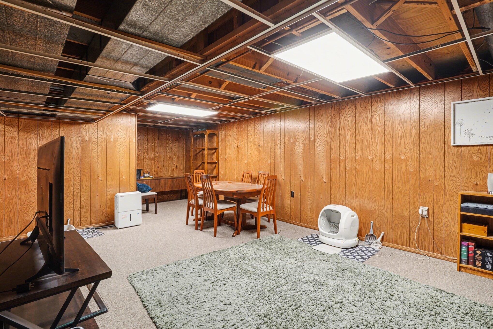 1859 Allenway Court Rochester Hills, MI 48309 - Photo 19 of 25 019_file_1749