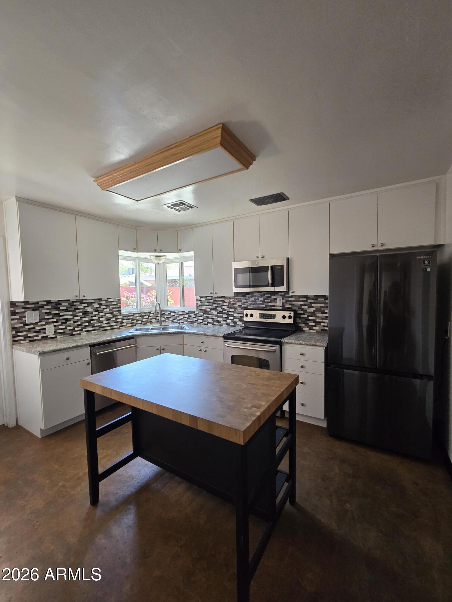 1307 West Thomas Road Phoenix, AZ 85007 - Photo 7 of 20 7