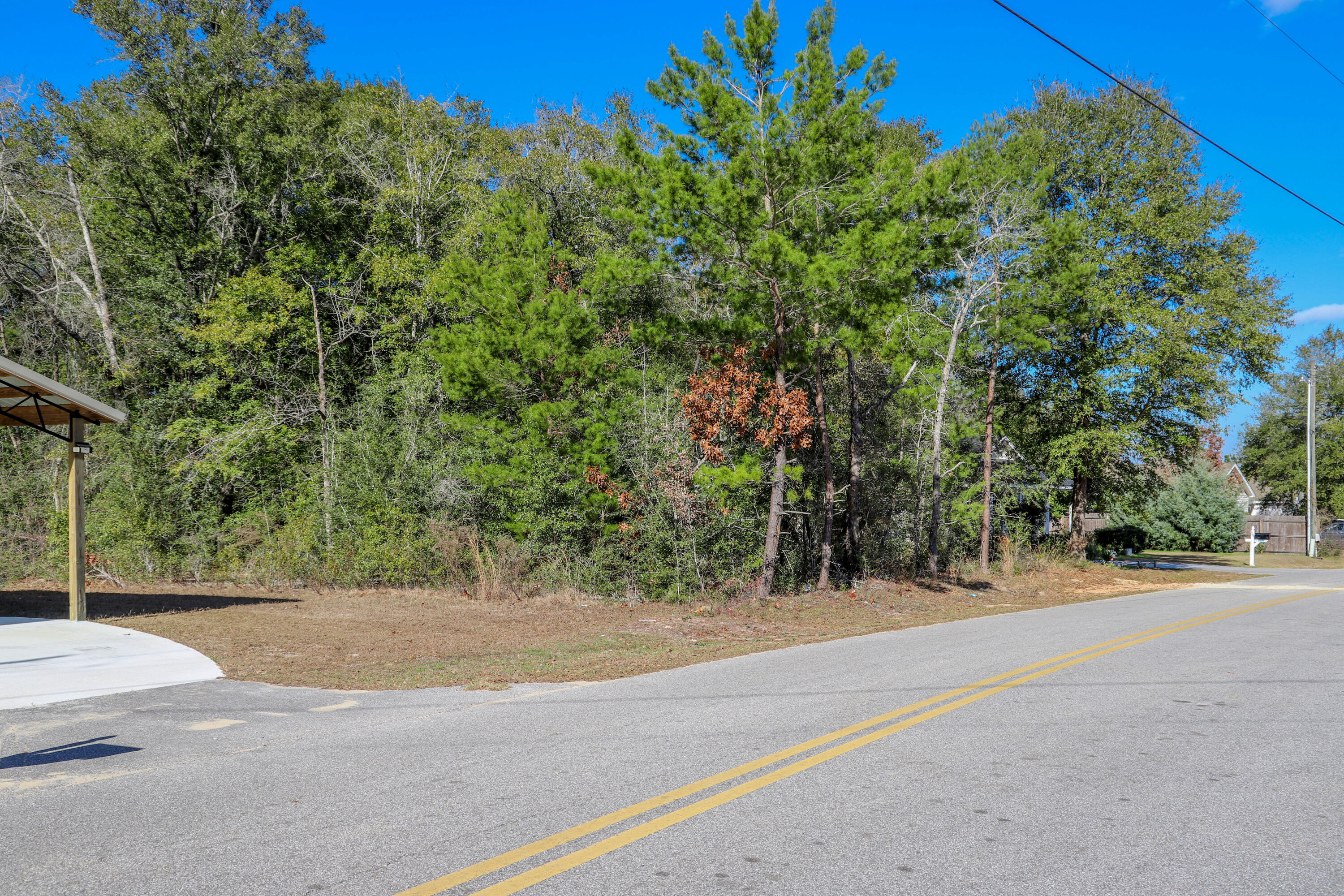 Lot 19 East Michaelangelo Road DeFuniak Springs, FL 32433 - Photo 2 of 6 2