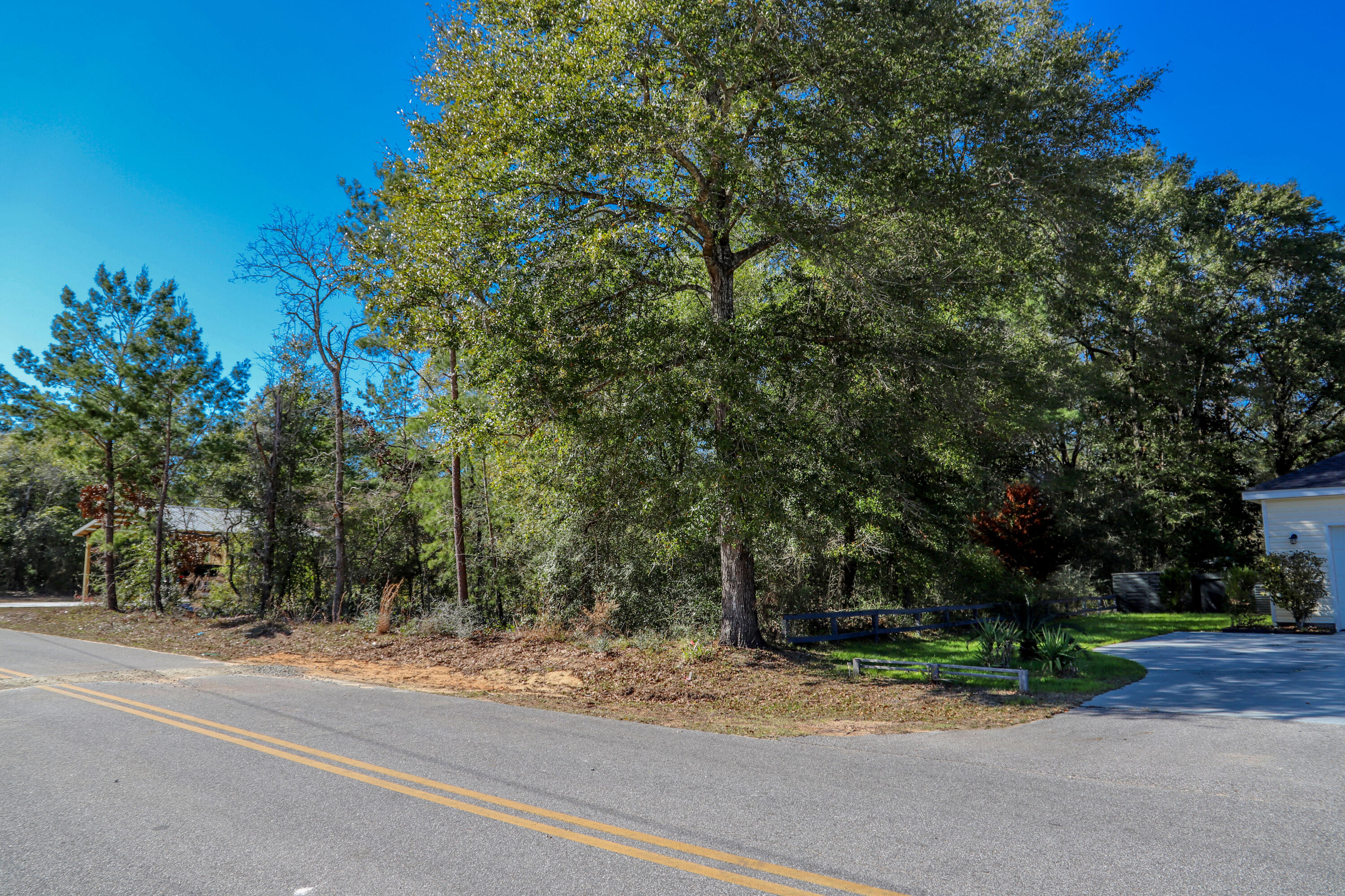 Lot 19 East Michaelangelo Road DeFuniak Springs, FL 32433 - Photo 5 of 6 5