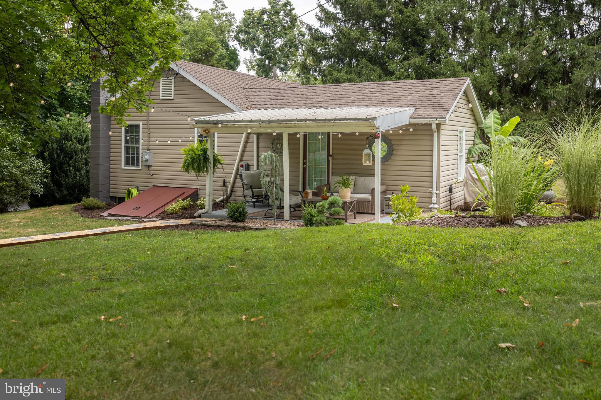 843 Hade Road Chambersburg, PA 17202 - Photo 3 of 35 Gallery Image 3