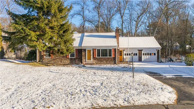 $527,000 | 27 Bishop Drive, Cumberland, RI 02864