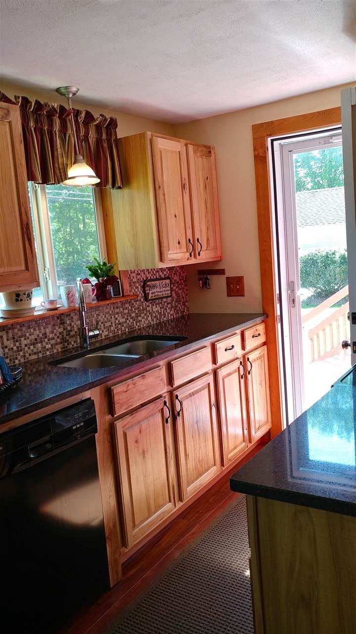29 Piscassic Road Newfields, NH 03856 - Photo 2 of 30