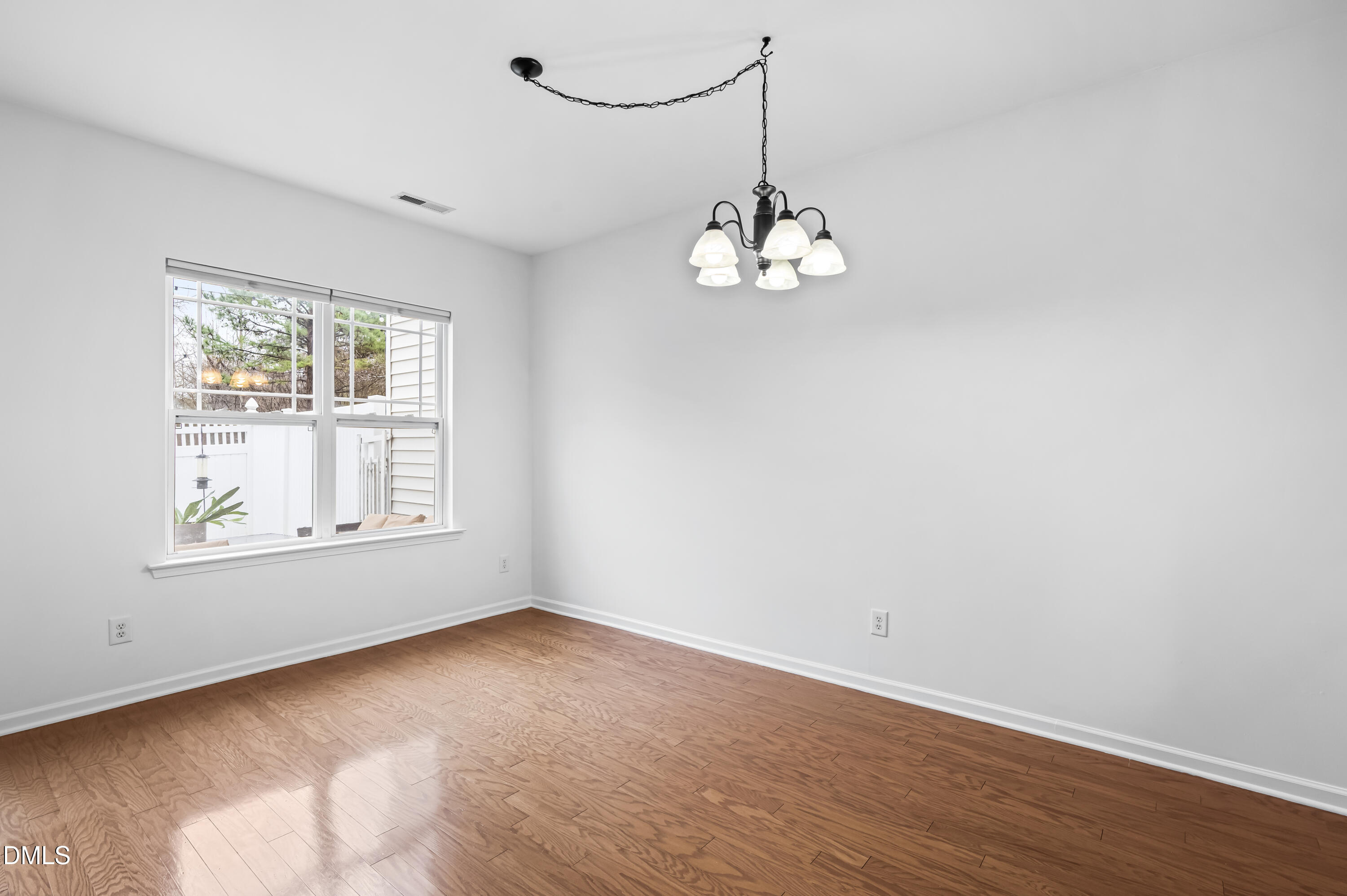 2525 Asher View Court Raleigh, NC 27606 - Photo 14 of 33 13_dsc_2873