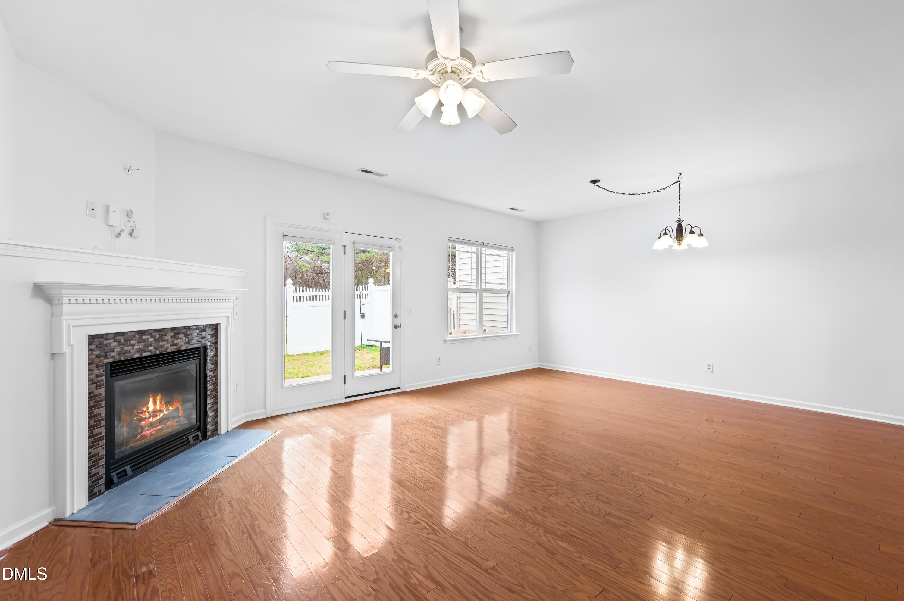 2525 Asher View Court Raleigh, NC 27606 - Photo 16 of 33 16_dsc_2882