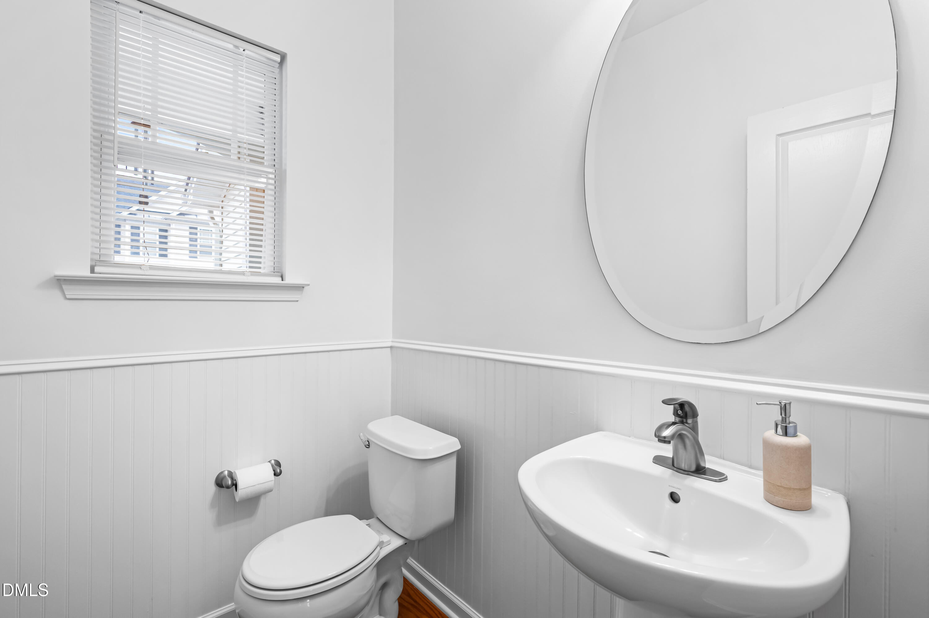 2525 Asher View Court Raleigh, NC 27606 - Photo 17 of 33 17_dsc_2849