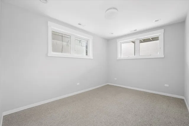 $2,500 | 2529 West Congress Parkway, Unit 1, Chicago, IL 60612