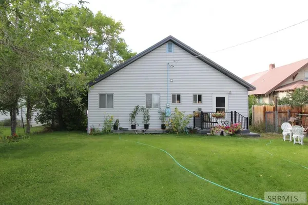 $295,000 | 419 West Grand Avenue, Arco, ID 83213