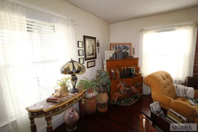 $295,000 | 419 West Grand Avenue, Arco, ID 83213