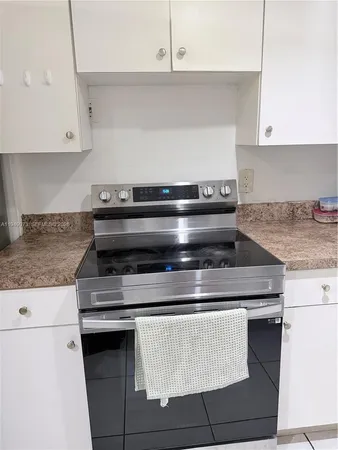 $210,000 | 11930 Northeast 19th Drive, Unit 28, North Miami, FL 33181