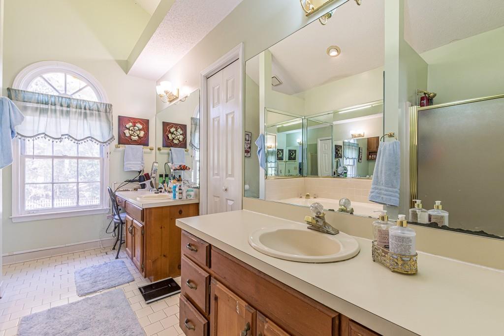 1231 Lambeth Way Southeast Conyers, GA 30013 - Photo 21 of 37