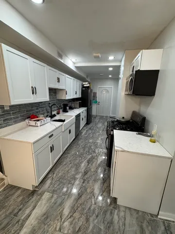 $239,000 | 13910 Lincoln Avenue, Dolton, IL 60419