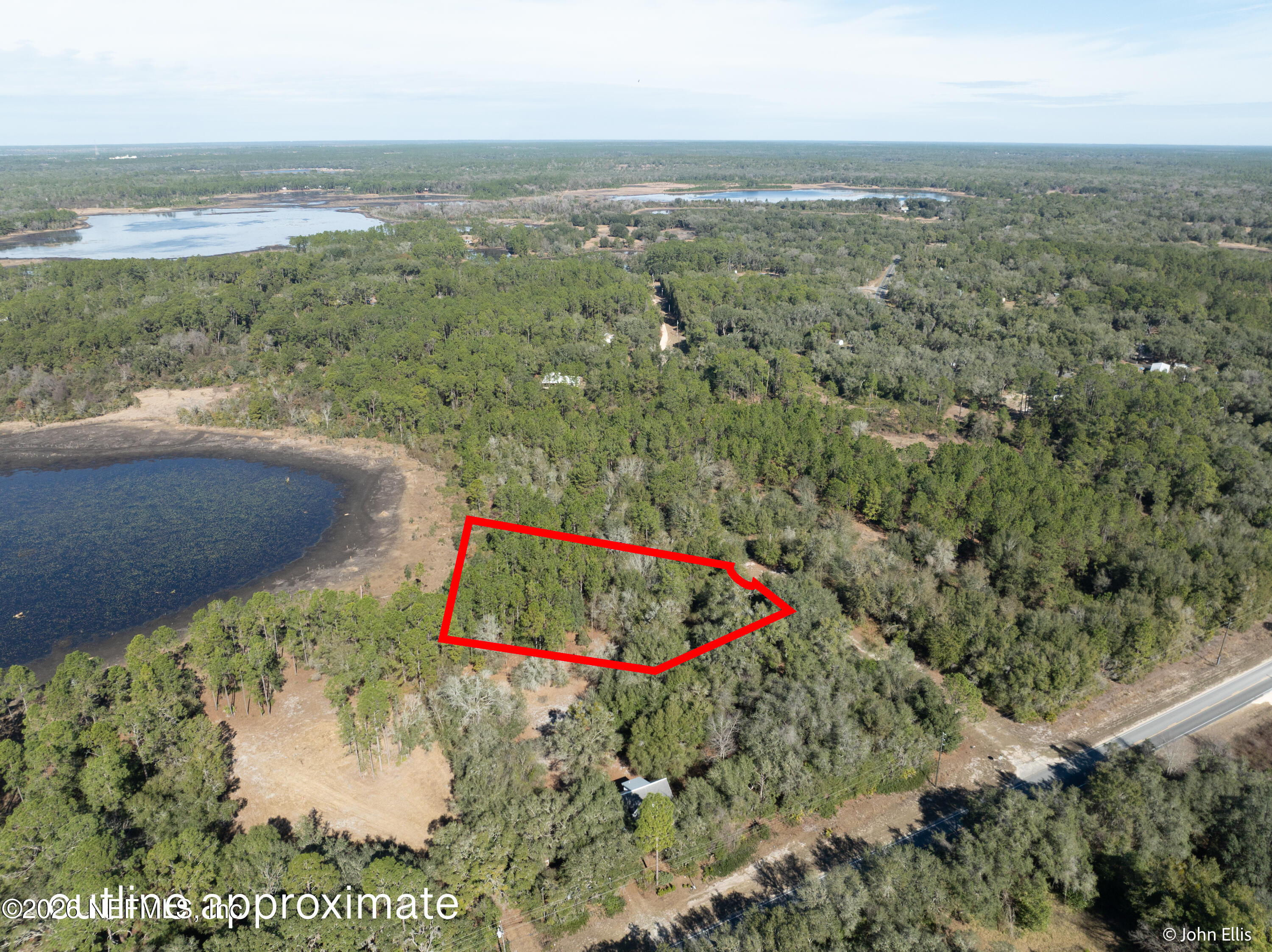 7644 Huron Court Keystone Heights, FL 32656 - Photo 3 of 12 7644 Huron Ct-3