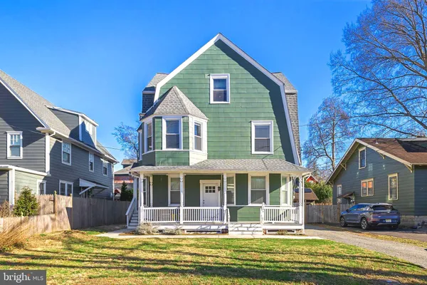$875,000 | 204 West Redman Avenue, Haddonfield, NJ 08033