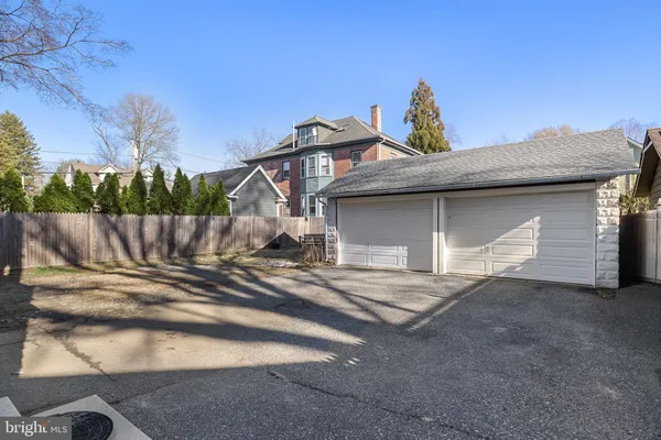 $875,000 | 204 West Redman Avenue, Haddonfield, NJ 08033