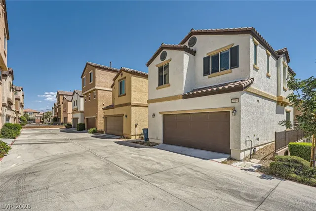 $1,790 | 7704 Twirling Yarn Court, Las Vegas, NV 89149