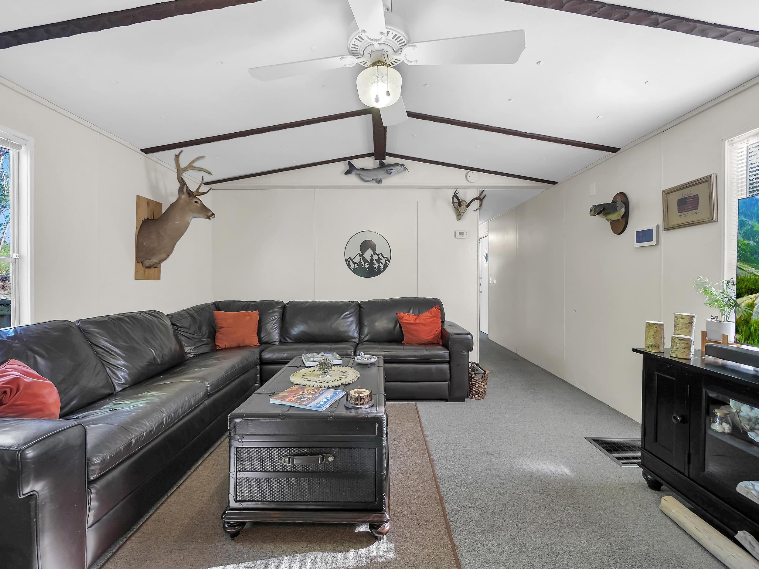 246 Big Buck Road Palatka, FL 32134 - Photo 4 of 41 Gallery Image 4