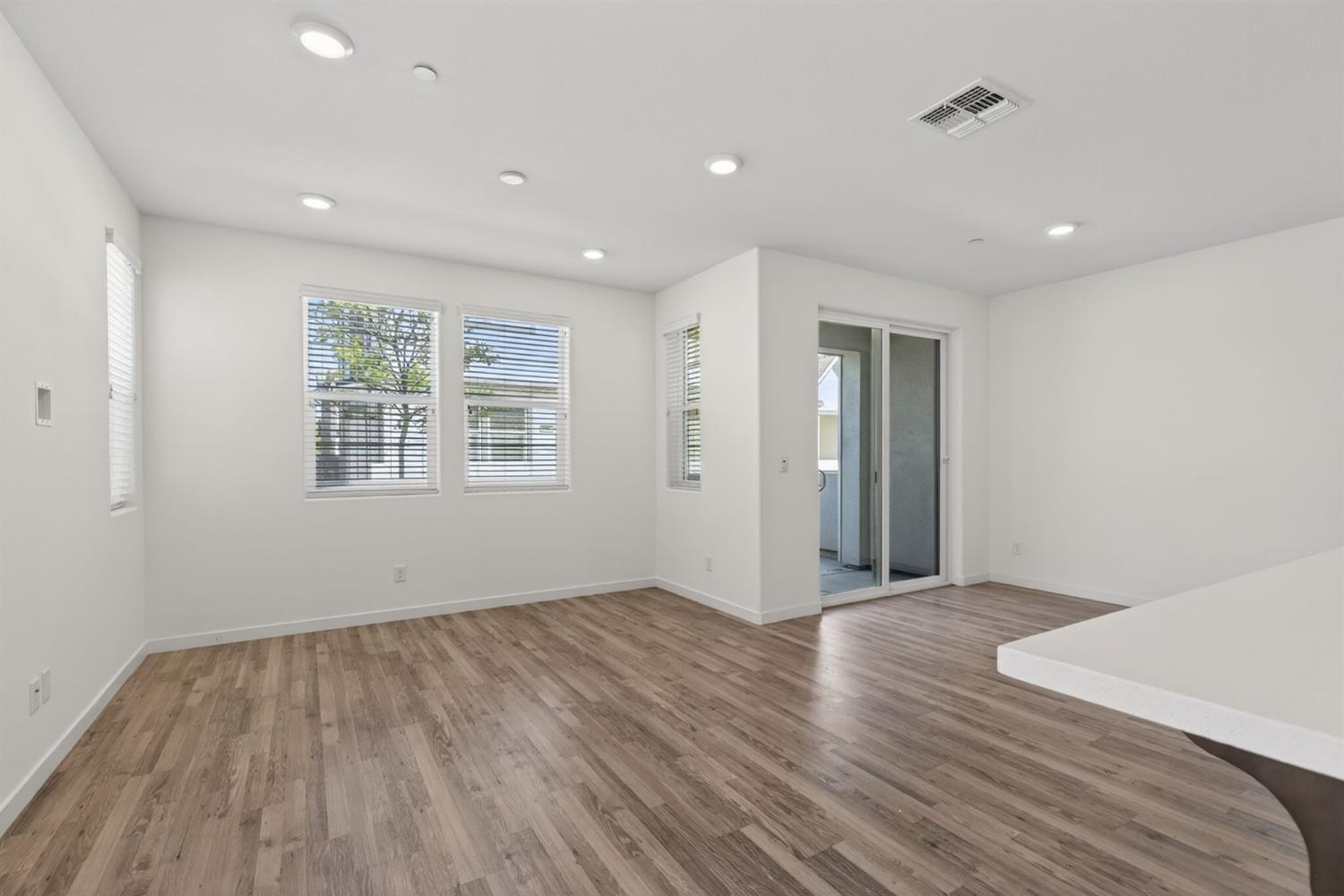 3080 Windwalker Walk Sacramento, CA 95833 - Photo 21 of 61 a view of livingroom with hardwood