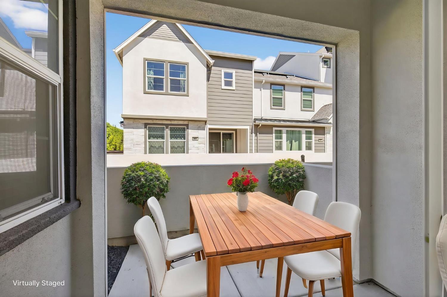 3080 Windwalker Walk Sacramento, CA 95833 - Photo 43 of 61 a view of a dining room with furniture and windows