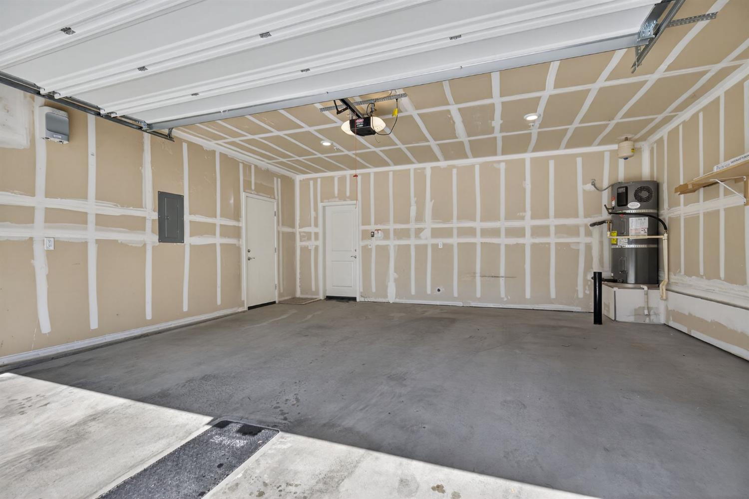 3080 Windwalker Walk Sacramento, CA 95833 - Photo 50 of 61 a view of an empty room