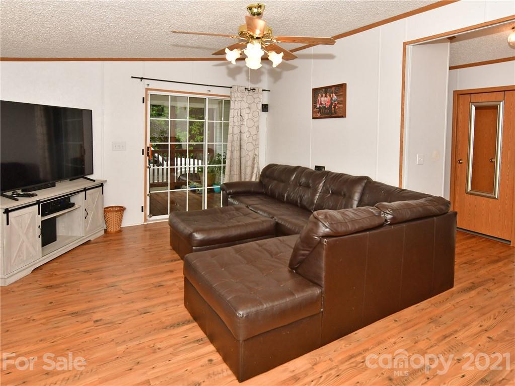 347 Lindsey Farm Road Stony Point, NC 28678 - Photo 3 of 41 Gallery Image 3