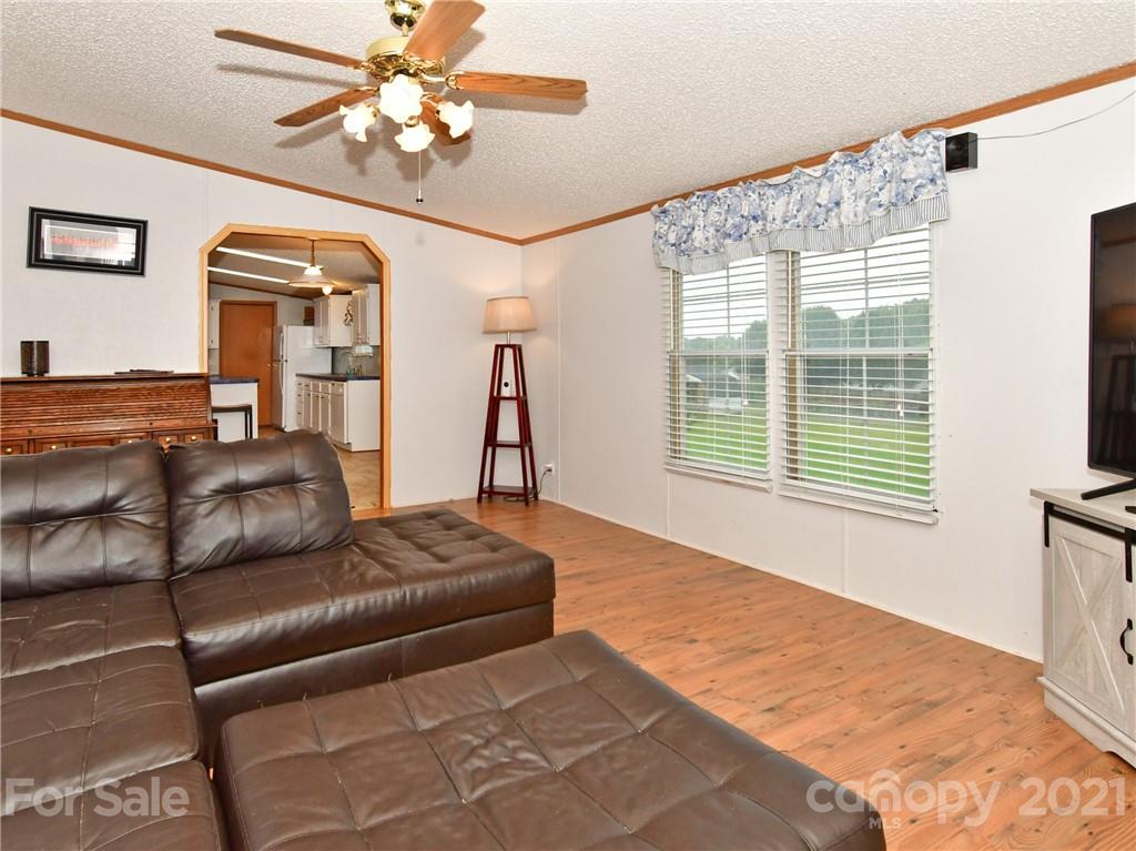 347 Lindsey Farm Road Stony Point, NC 28678 - Photo 6 of 41 Gallery Image 6