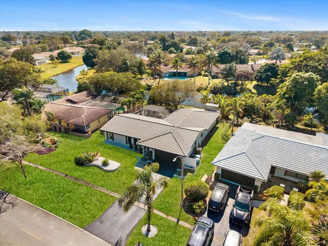 $850,000 | 8264 Shadow Wood Boulevard, Coral Springs, FL 33071