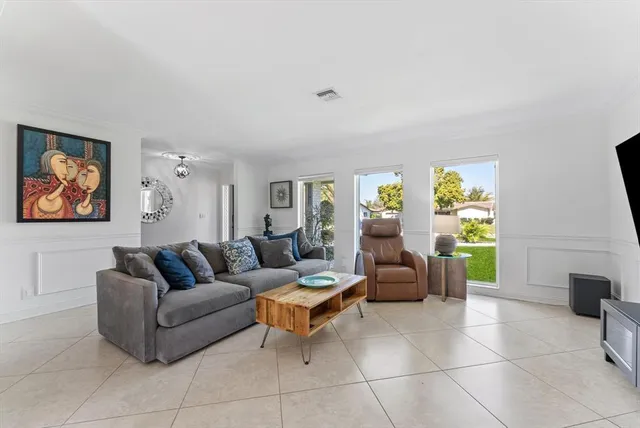 $850,000 | 8264 Shadow Wood Boulevard, Coral Springs, FL 33071