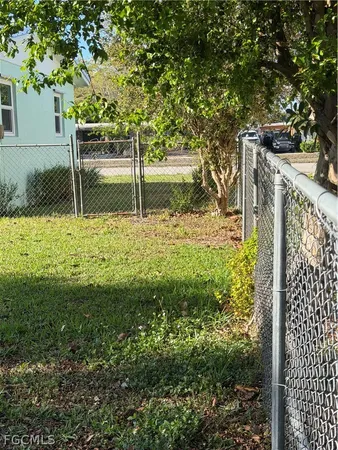 $280,000 | 538 West Alverdez Avenue, Clewiston, FL 33440