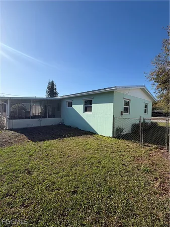 $280,000 | 538 West Alverdez Avenue, Clewiston, FL 33440