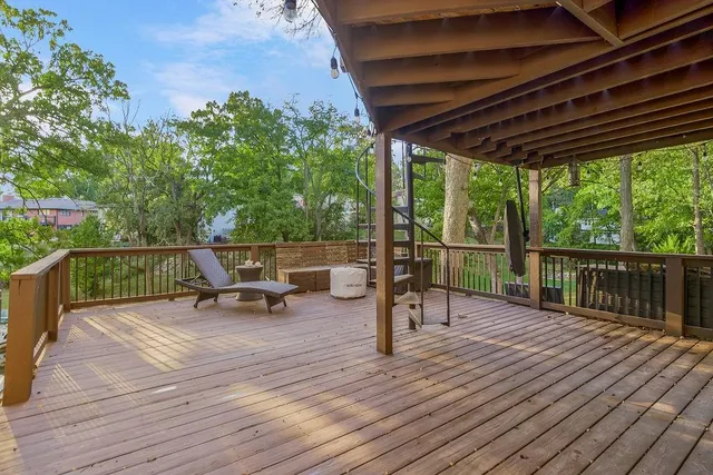 $465,000 | 387 North Shore Drive, Lake Waukomis, MO 64151